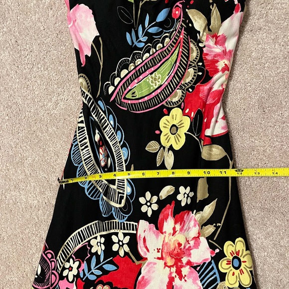 Cache dress - Picture 2 of 6